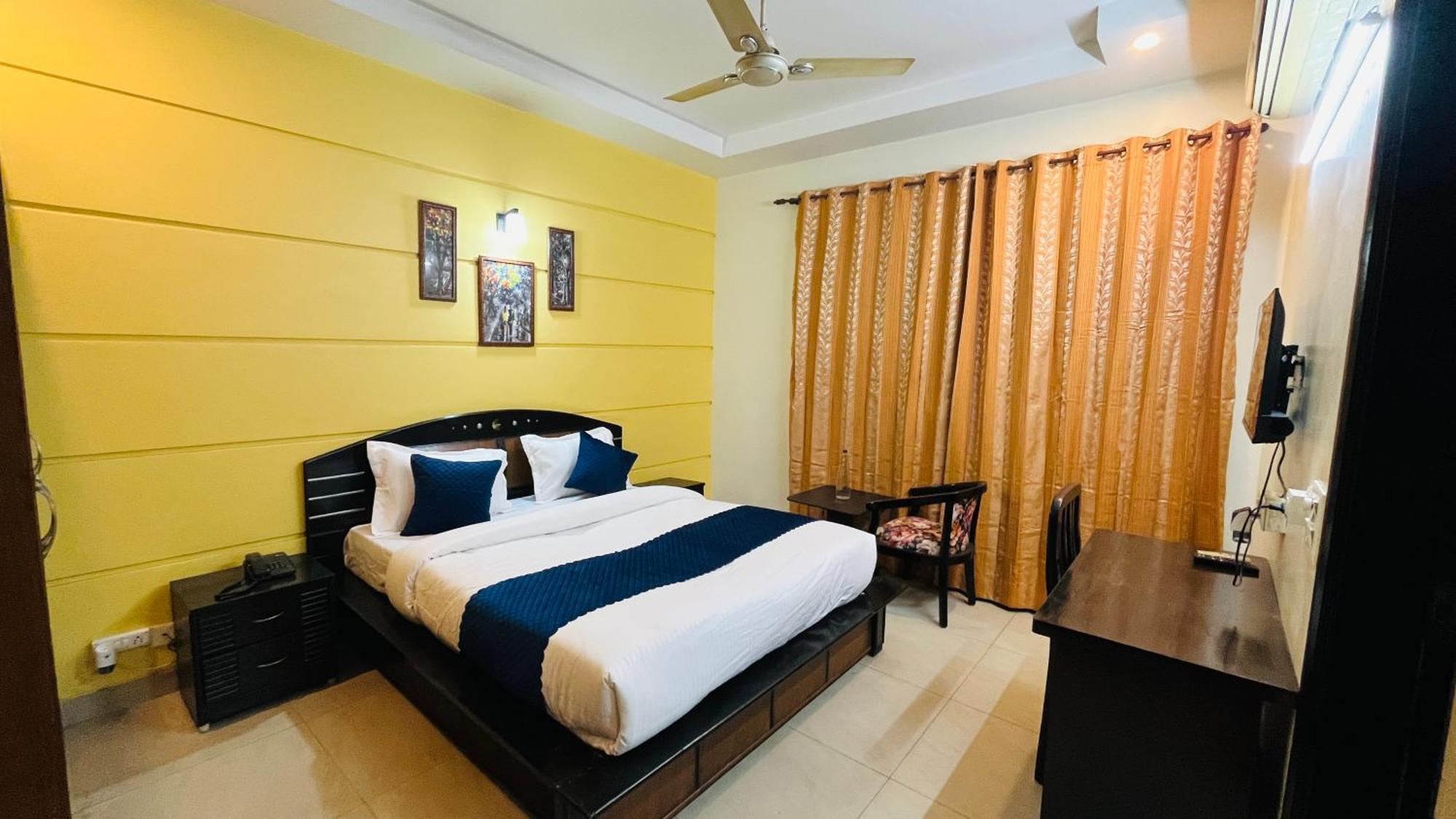 Nexhub Stay - Huda City Centre Gurgaon Extérieur photo