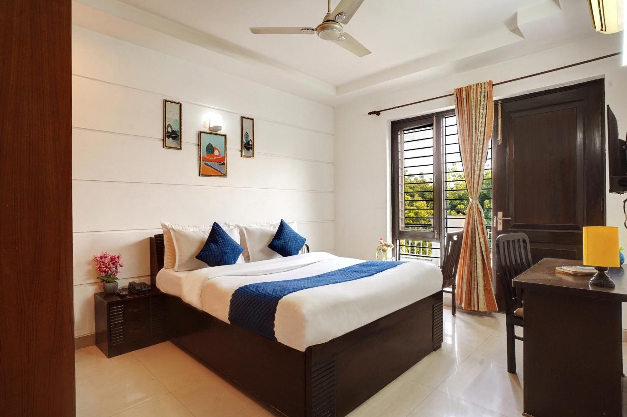 Nexhub Stay - Huda City Centre Gurgaon Extérieur photo