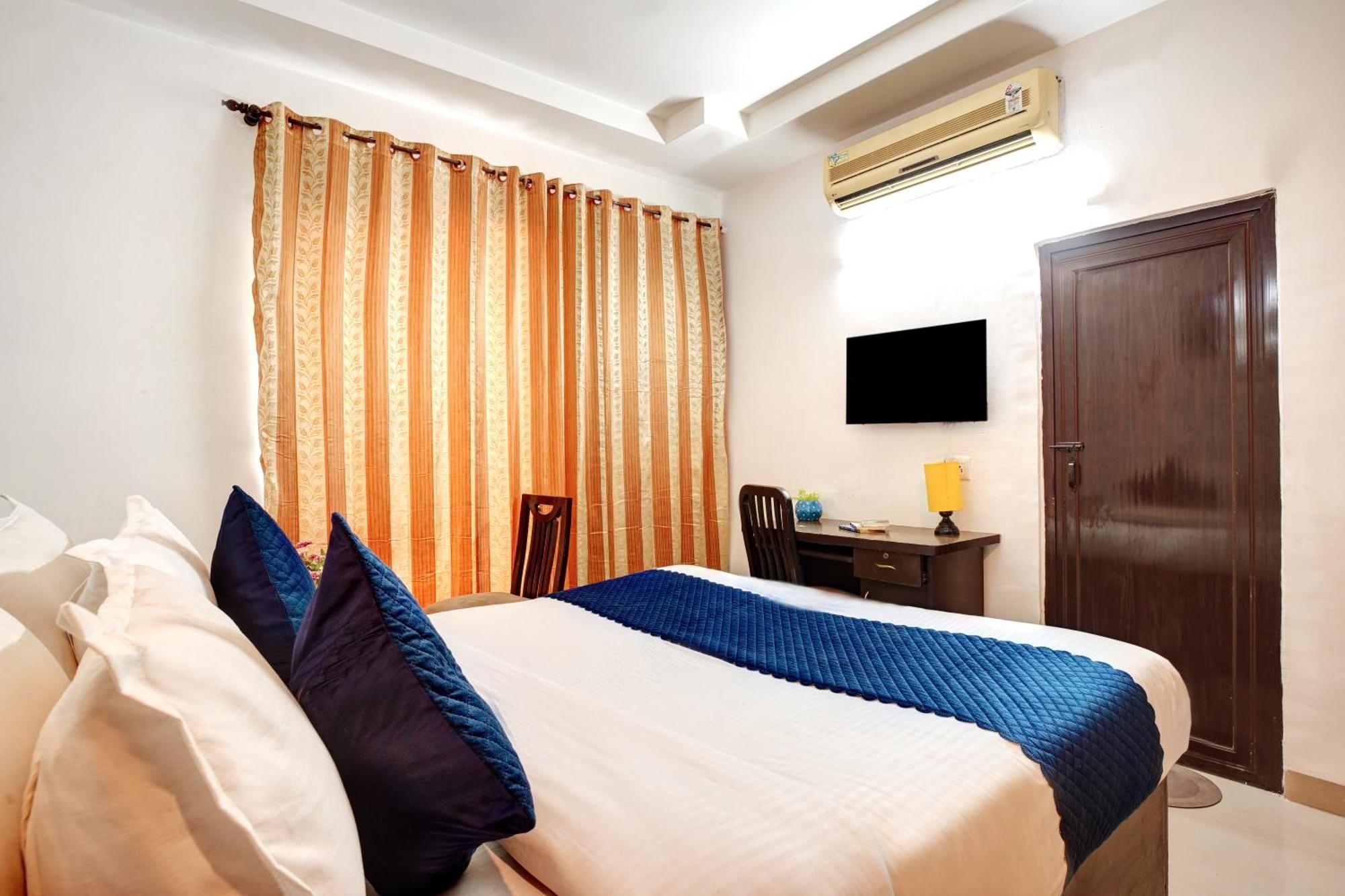 Nexhub Stay - Huda City Centre Gurgaon Extérieur photo
